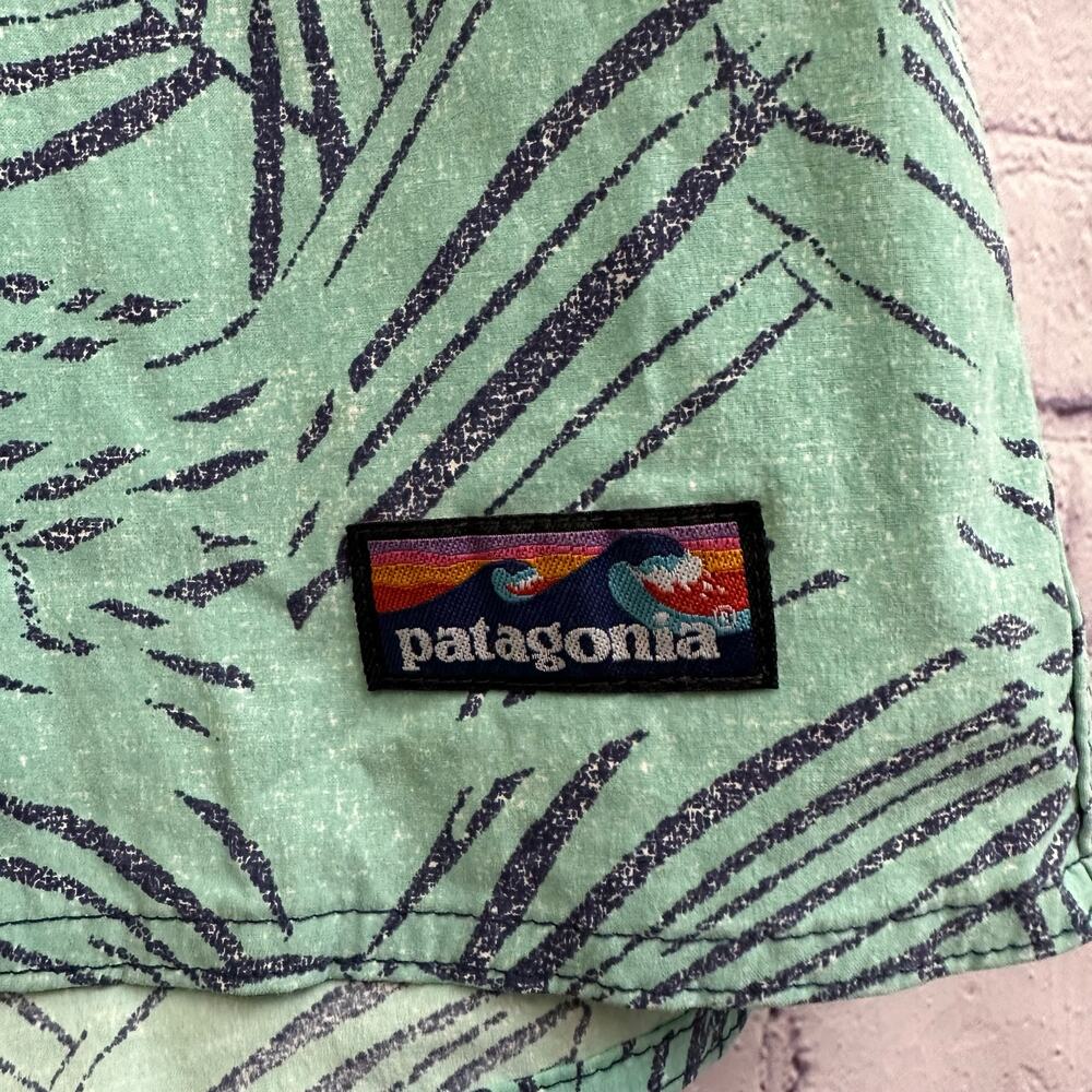 Patagonia Men's Stretch Wavefarer Board Shorts Rain Fern Speckle Size 36 Beach - Picture 4 of 9